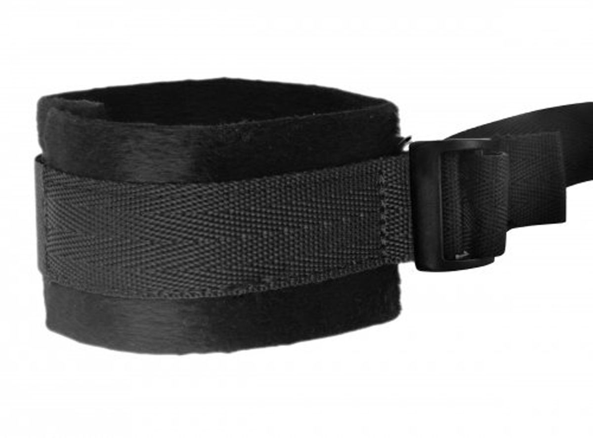 XR Brands - Hold Me Bed Bondage Set - Zwart