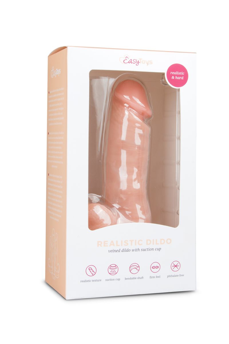 Eigenschappen Dildo Met Balzak - 17,5 cm