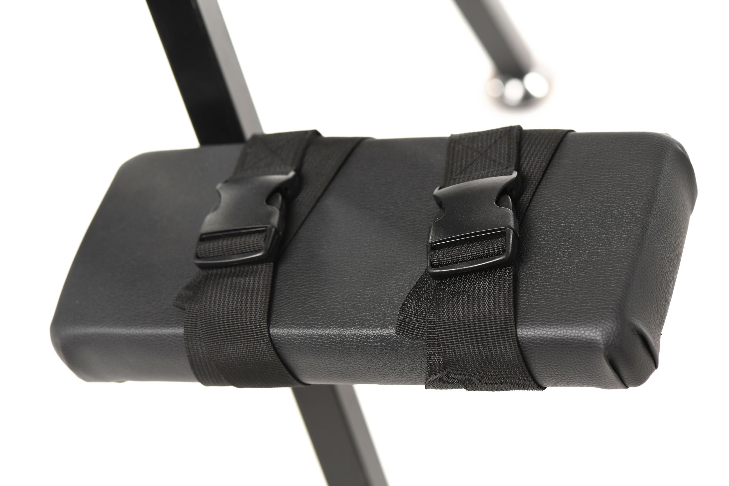 XR Brands - Obedience Bench Met Seksmachine - Zwart