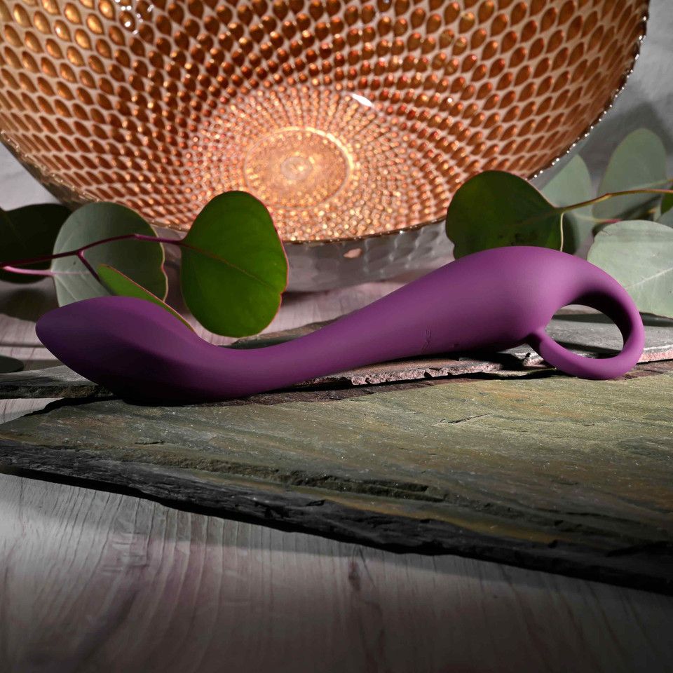 Evolved - Lochness G-spot Vibrator - 19 cm