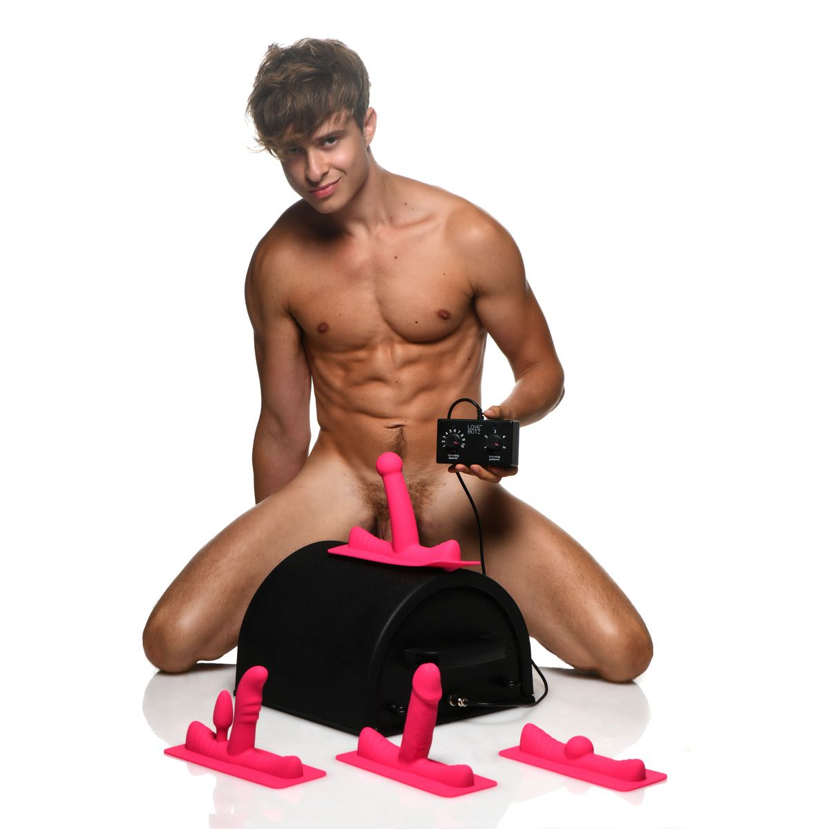 LOVE BOTZ - 50X Saddle Pro Sex Machine met 4 Opzetstukken - Zwart