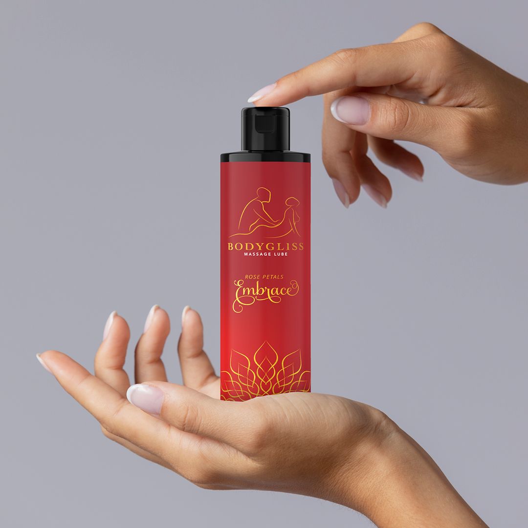 BodyGliss - Massageolie en Glijmiddel in 1 Rozenblaadjes -150 ml